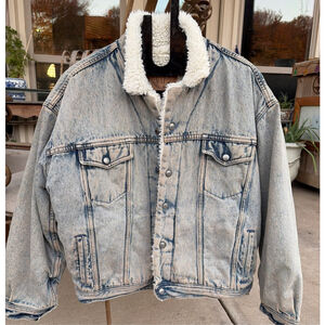 Women's GAP Light Blue Sherpa Lined Jean Jacket L
